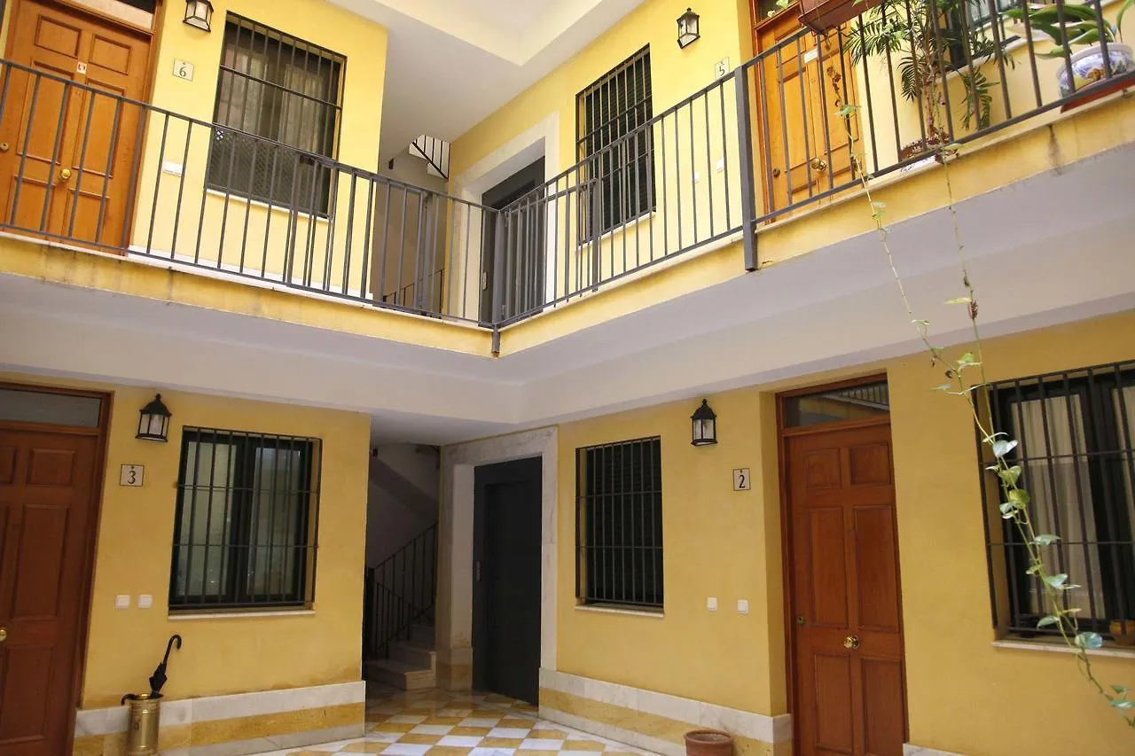 Camas Roomalaga By Bossh! Apartments מאלגה